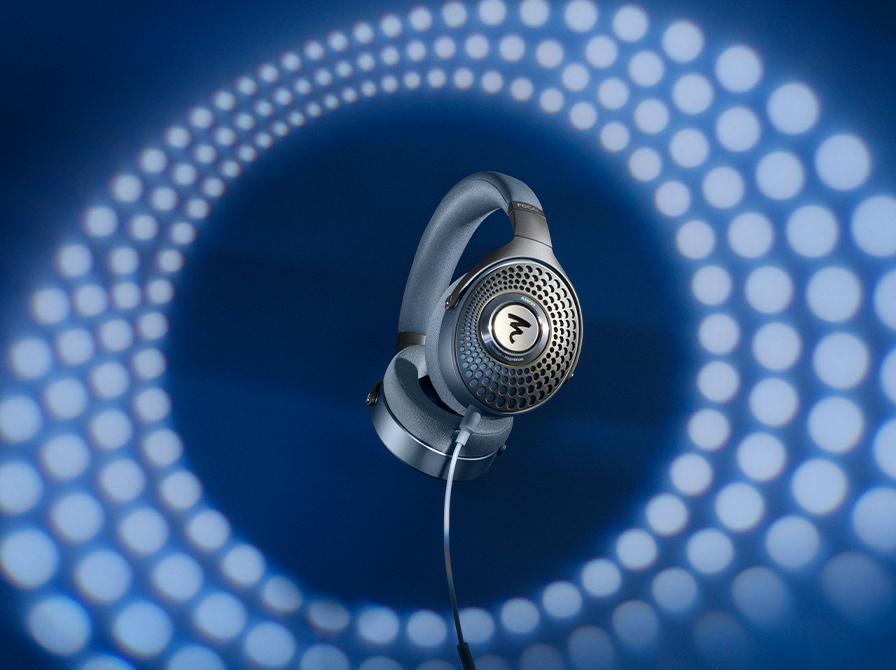 Focal Azurys Headphone In Air With Cable