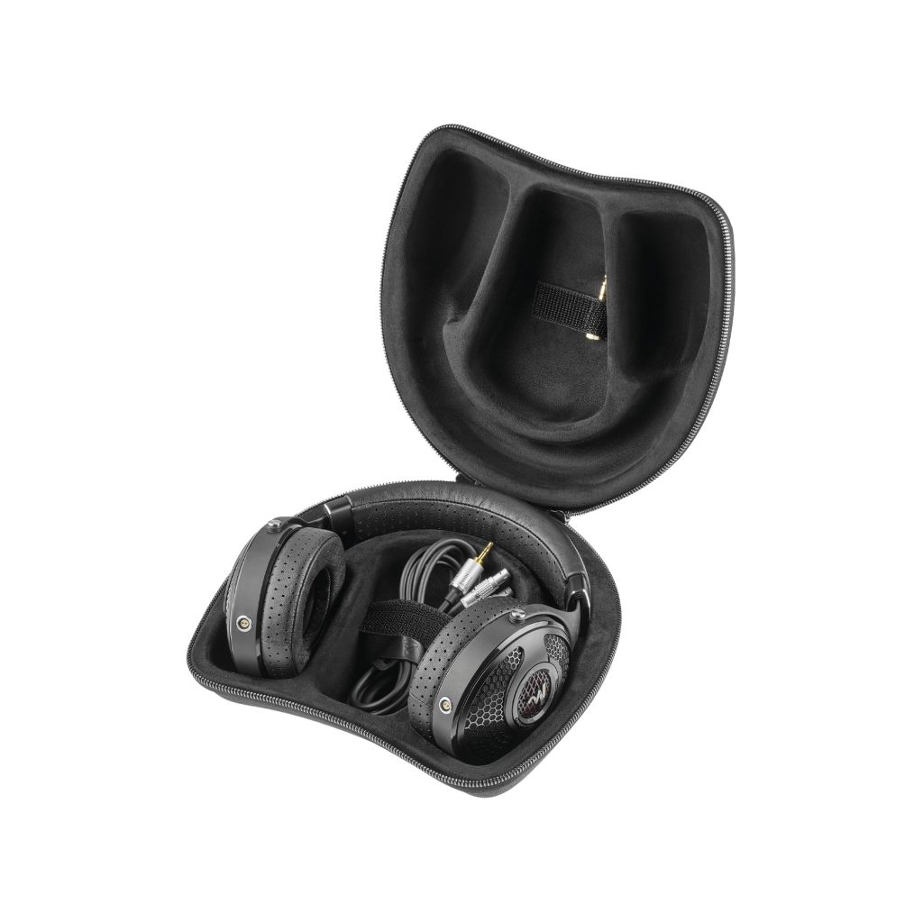Focal Utopia Anc Headphone In Case