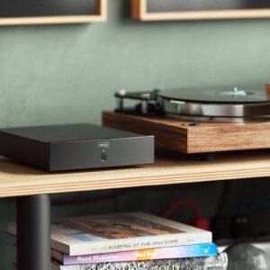 Hegel V10 Phono Preamp On Table With Turn Table